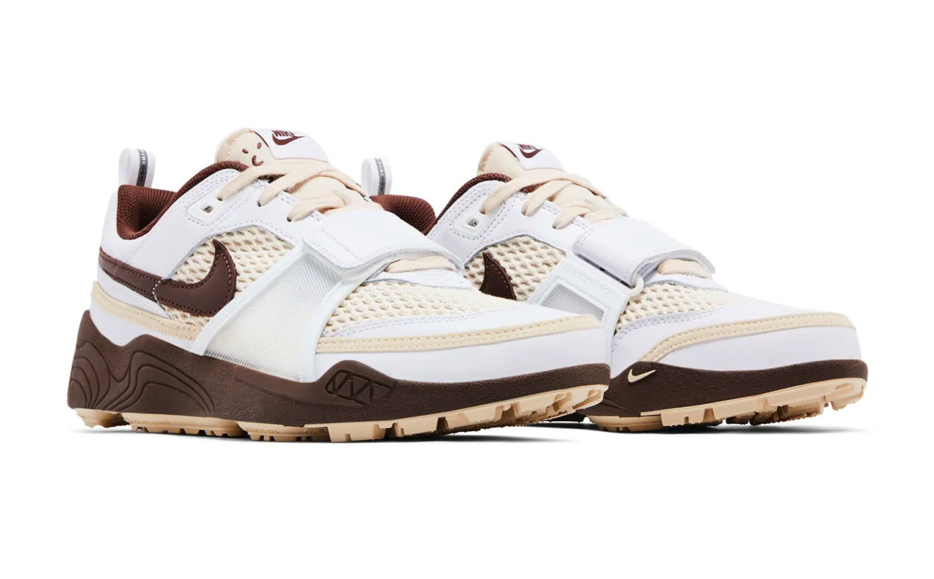 Nike Zoom Field Jaxx X Travis Scott ‘White and Light chocolate’