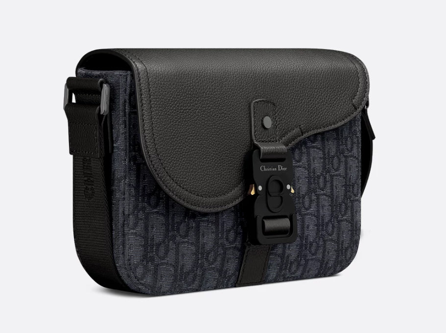 Borsa a tracolla piccola Saddle con pattina Black