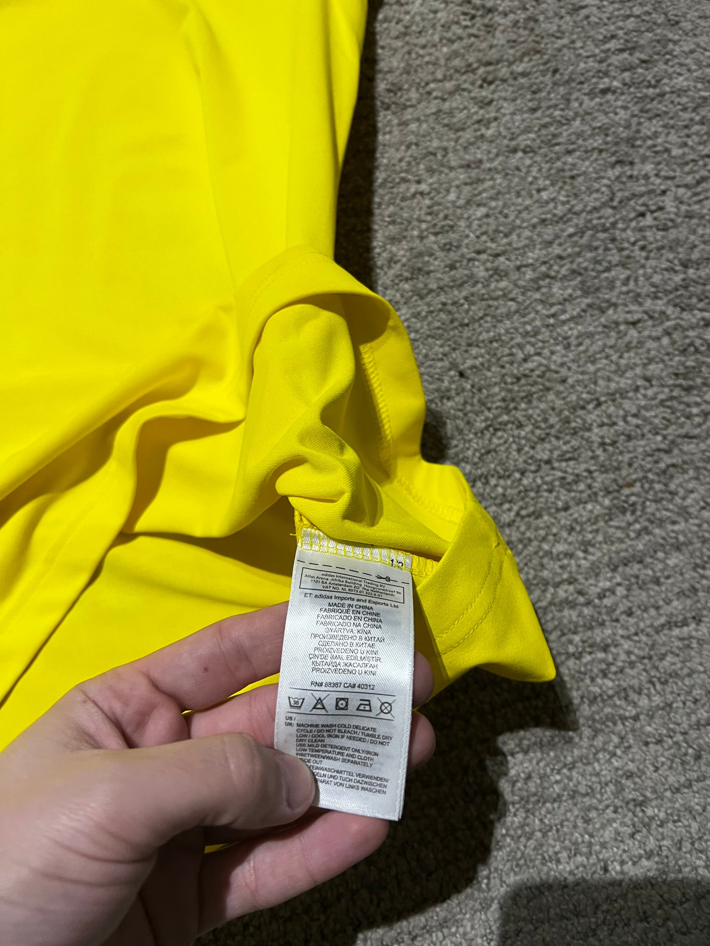 T-Shirt Adidas X Pharrel Williams Human Race yellow