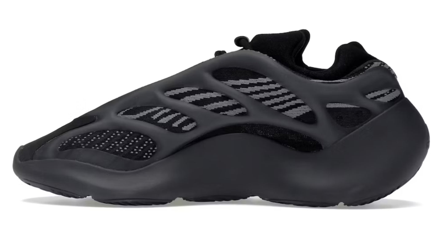 Adidas Yeezy 700 V3 black