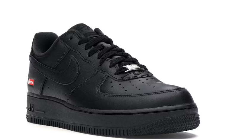 Nike Air Force 1 Low Supreme Black