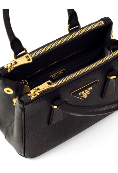 Borsa Prada Galleria mini in saffiano Black in vernice