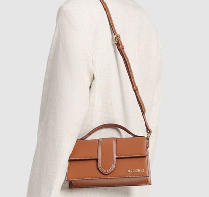 Jacquemus Le Grand Bambino ‘Marrone chiaro’