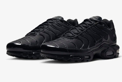 Nike Air Max Plus triplo nero