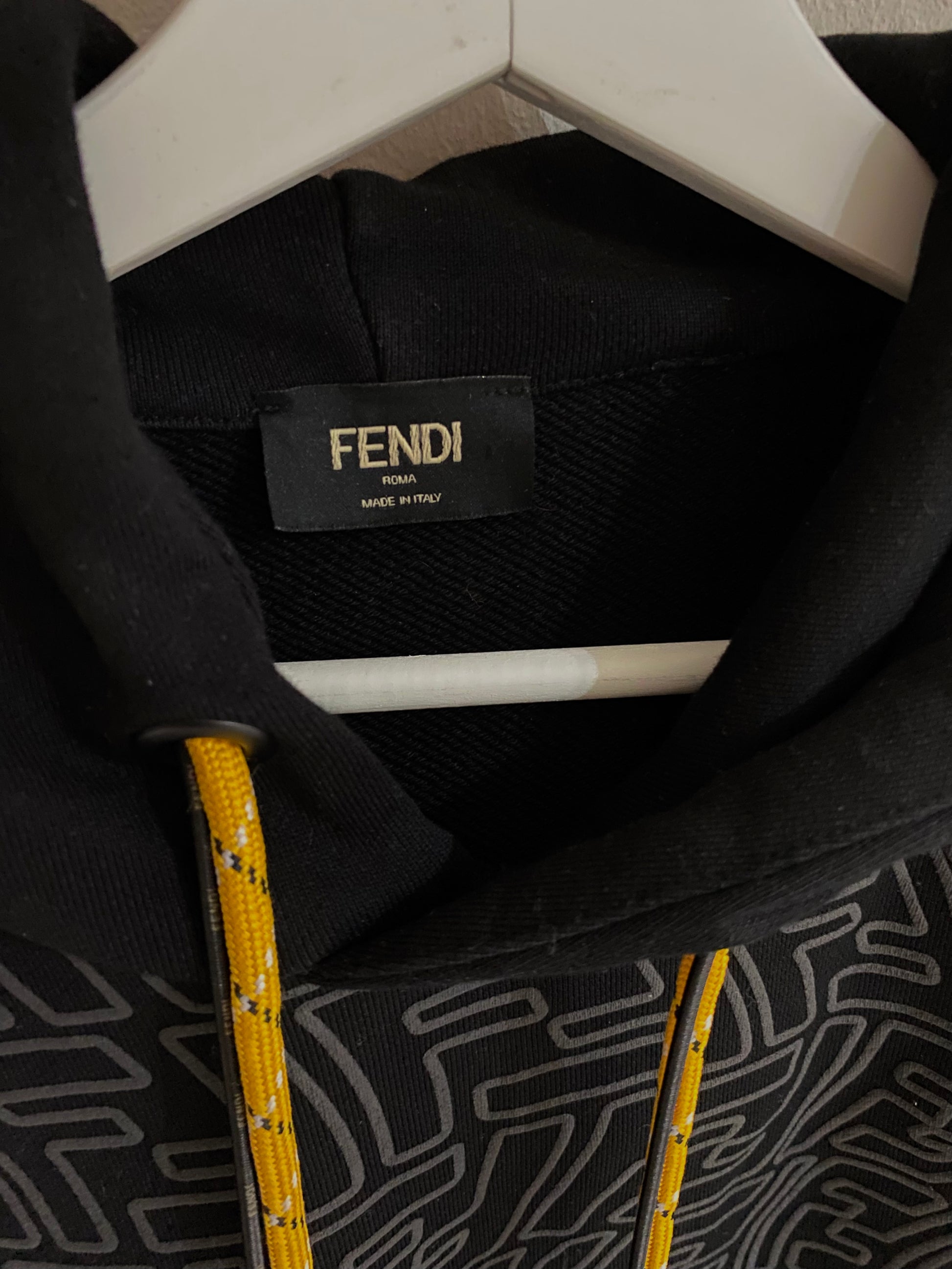 Felpa fendi nera best sale